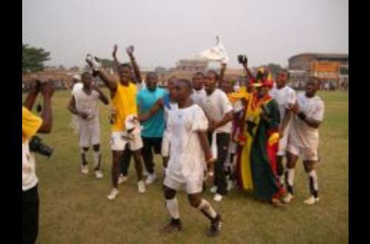 Injured Ghana midfielder tells the story of how Black Meteors players were bribed to lose a game [Dan Kwaku Yeboah TV]