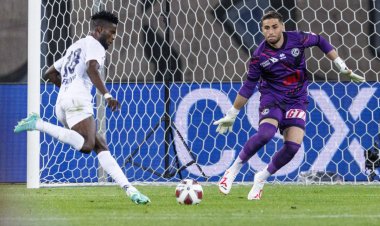 Afriyie Barnieh’s brace inspires FC Zurich to convincing league victory